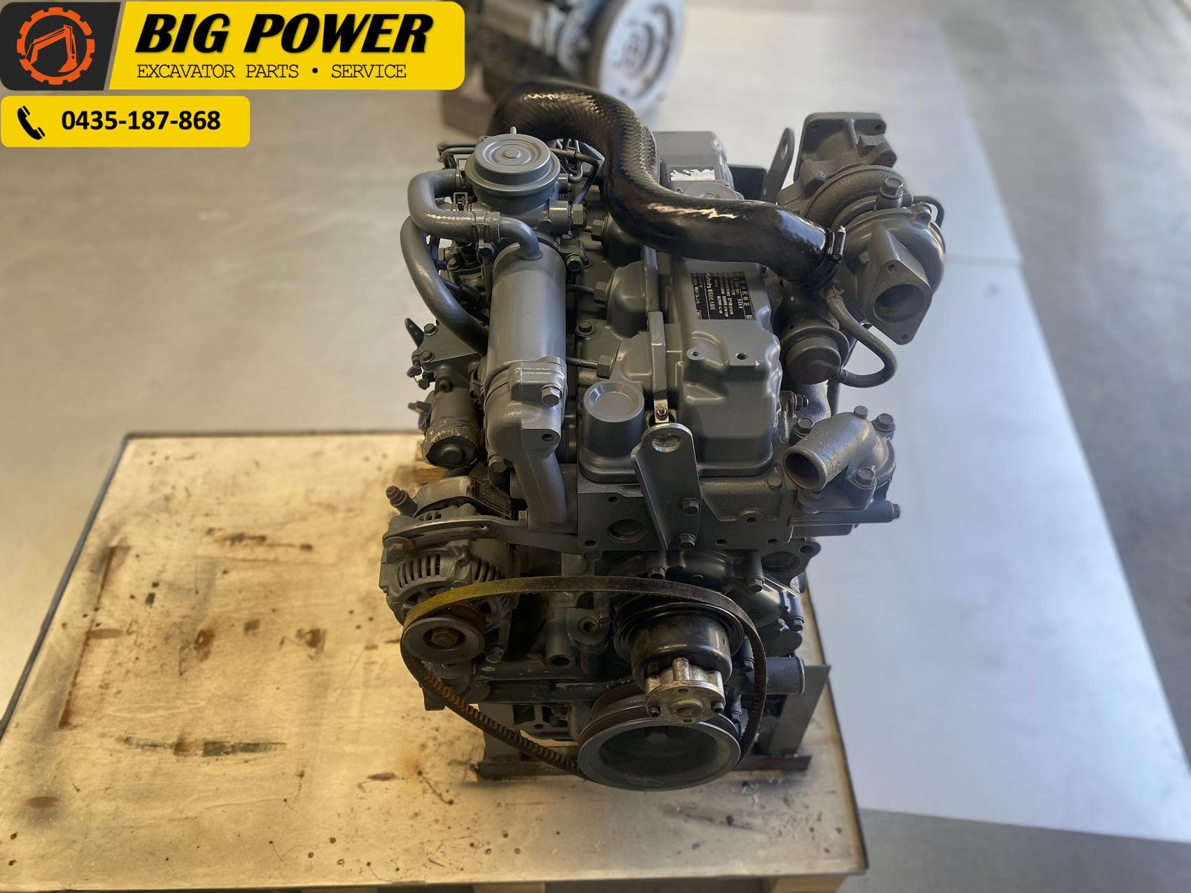 Kubota V2607 Engine image 4