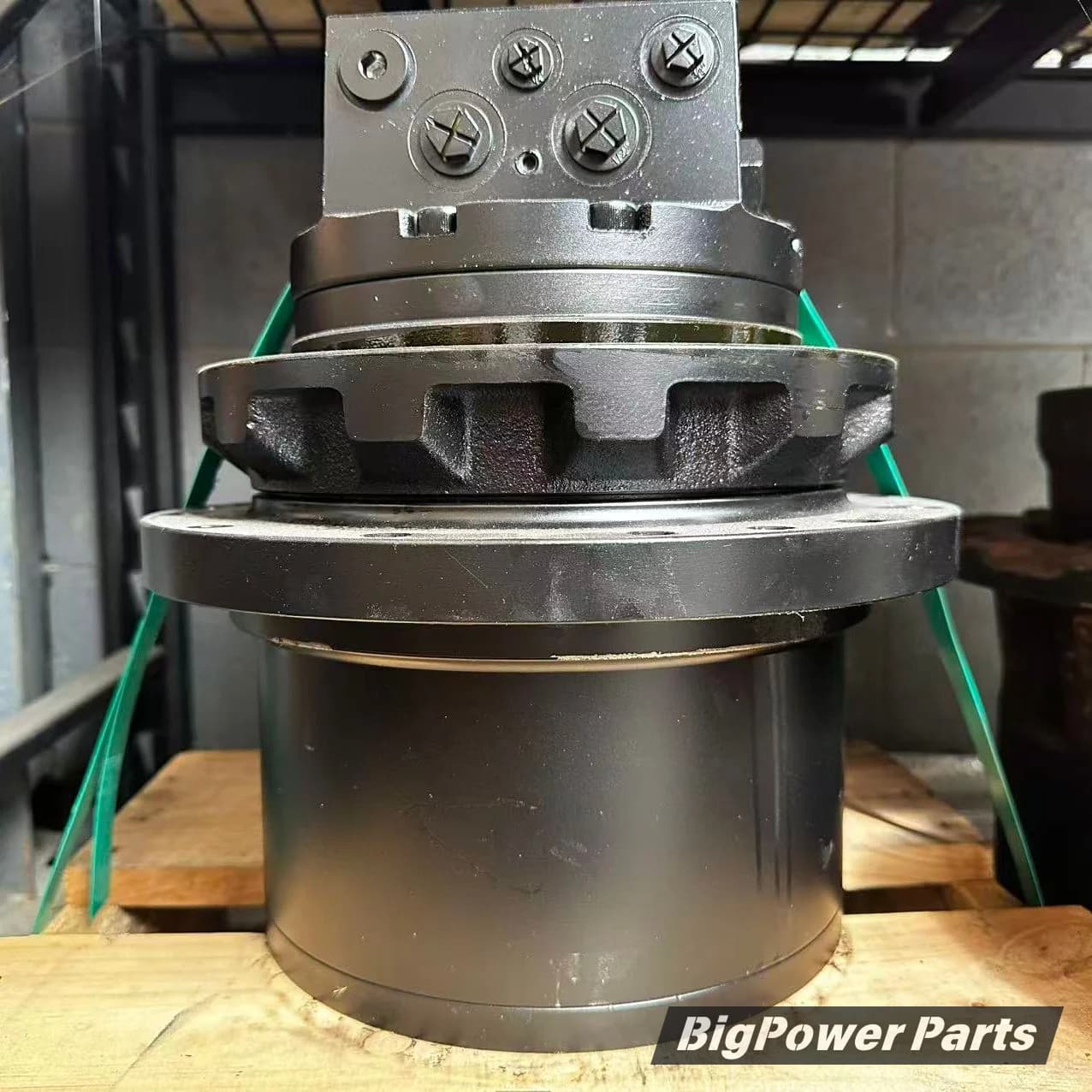 Yanmar VIO80 Final Drive image 2