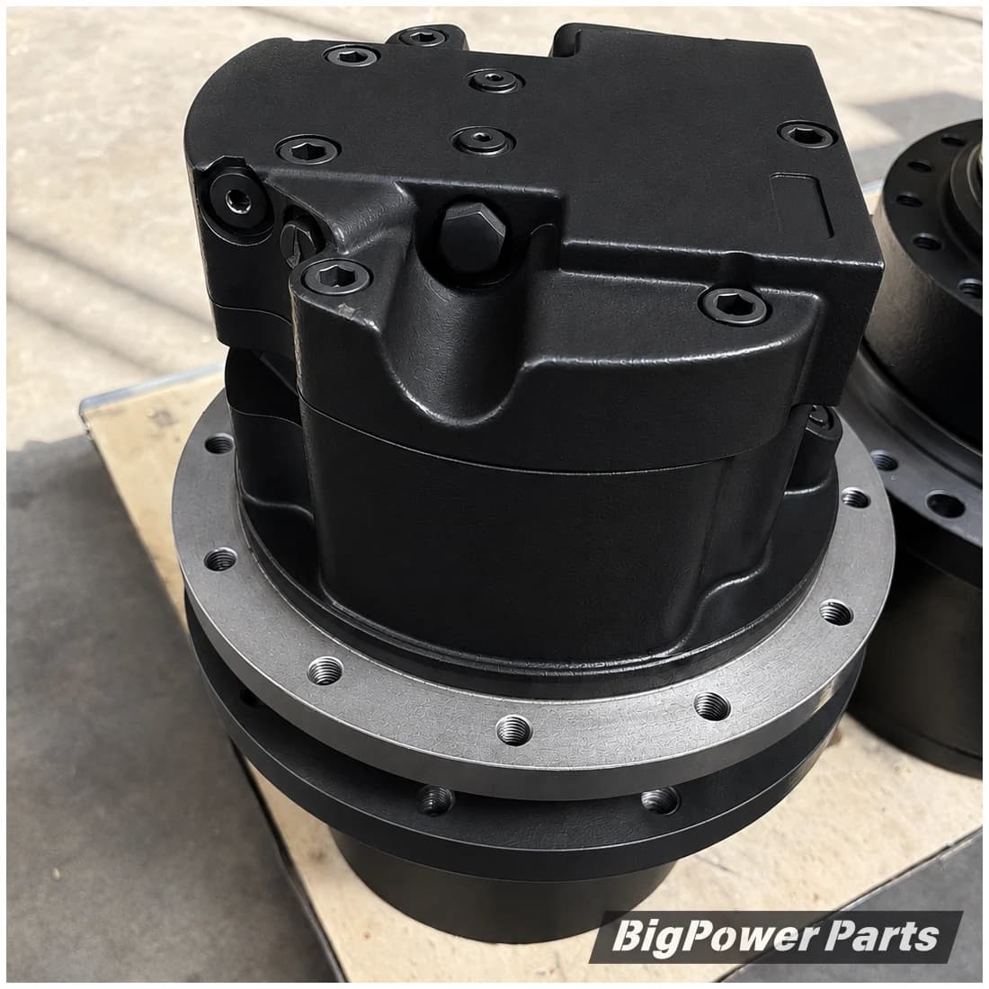 Final Drive John Deere 319D 323D 319E 323E 325P PN: AT516778 AT472921 AT438421 AT364346