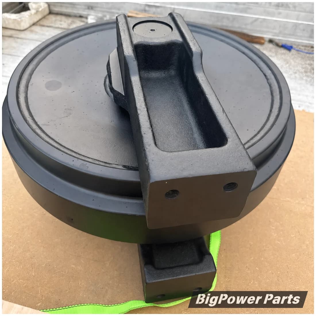 Idler CAT 320 325 315 311 313 316 317 318 319 321 323 PN: 248-7143