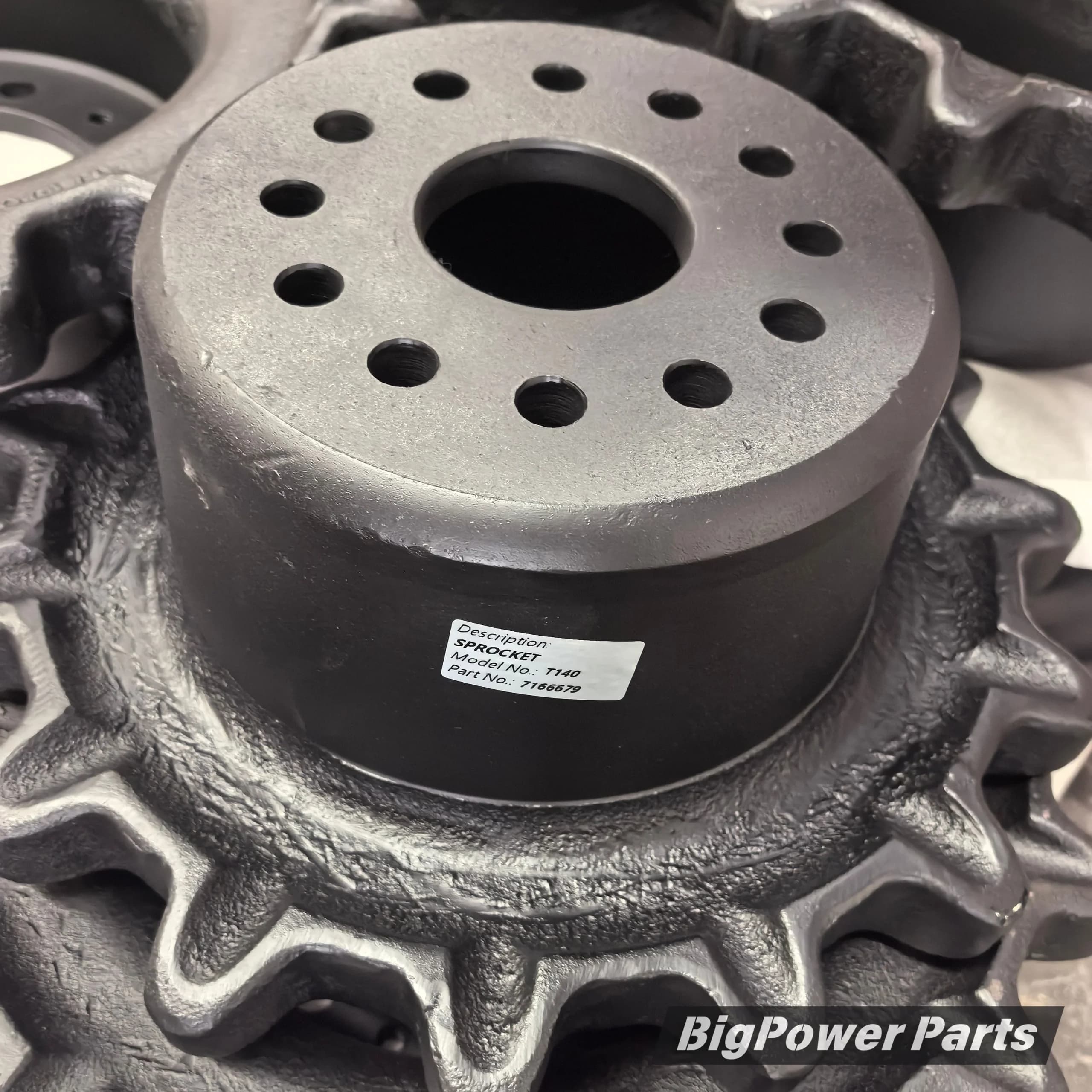 Sprocket Bobcat T190 T590 T140 PN: 7166679 15T12H