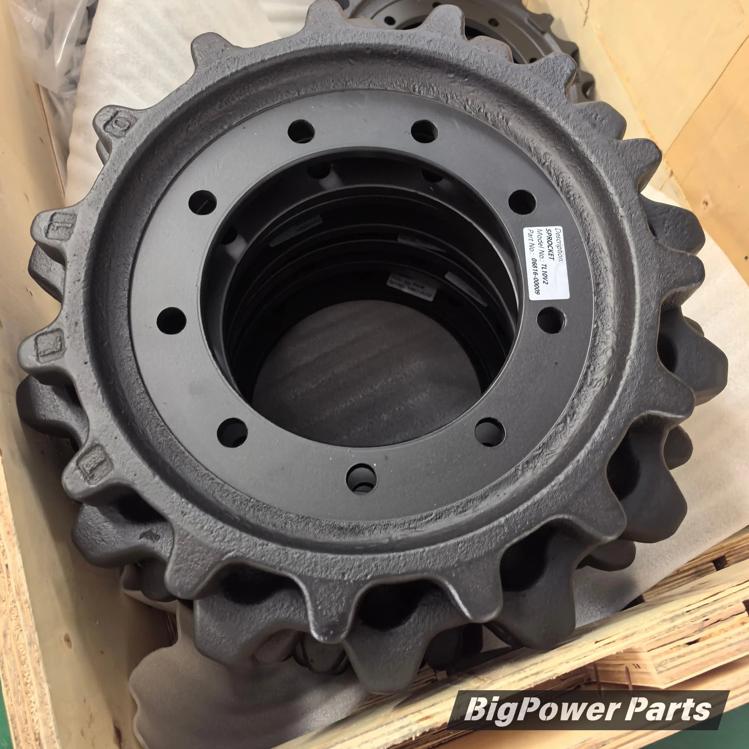 Sprocket Takeuchi TL6R TL10V2 TL8R TL230 TL130 TL126 TL26 PN: 06816-00009